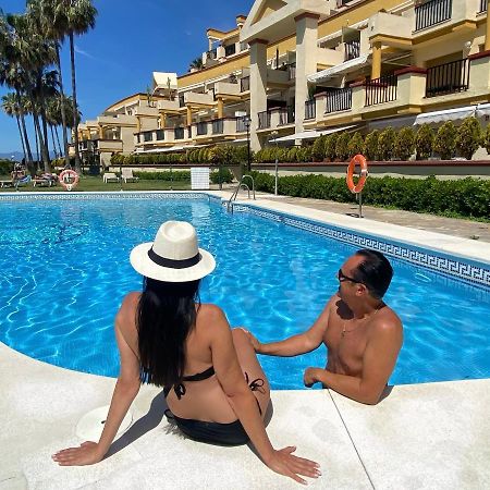 Super2Beachfront Marbella Buitenkant foto