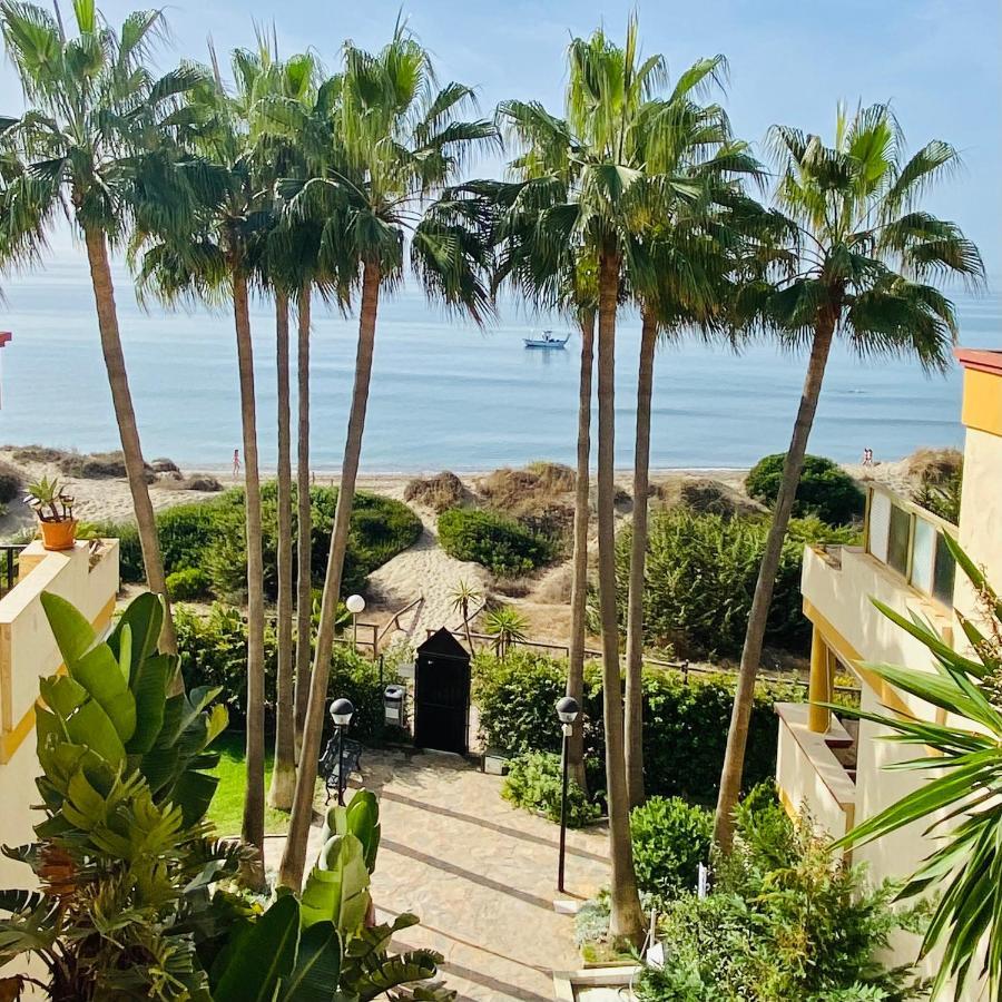 Super2Beachfront Marbella Buitenkant foto
