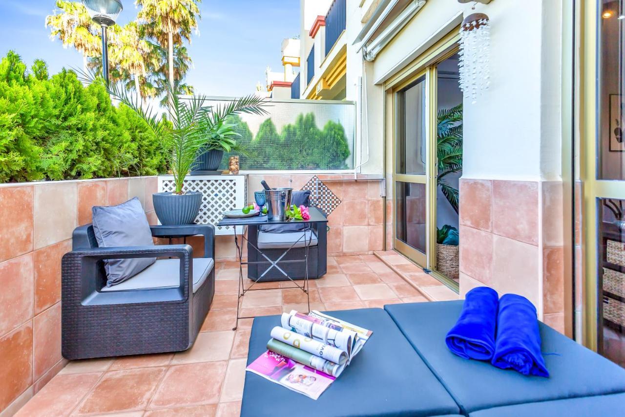 Super2Beachfront Marbella Buitenkant foto